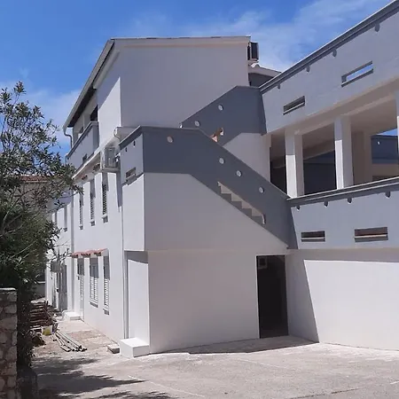 Apartments Dado Novalja Exterior photo