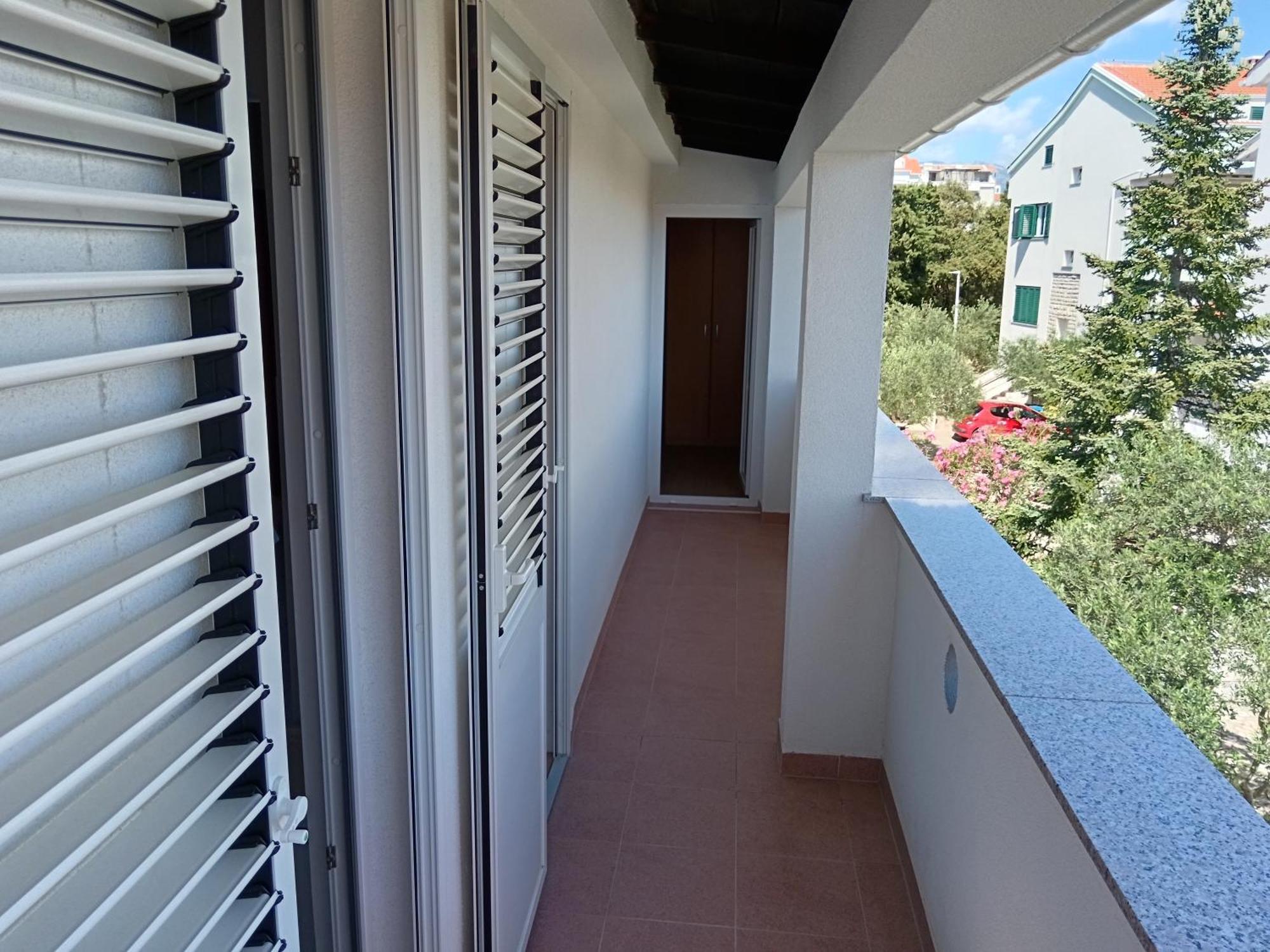 Apartment Dado Novalja